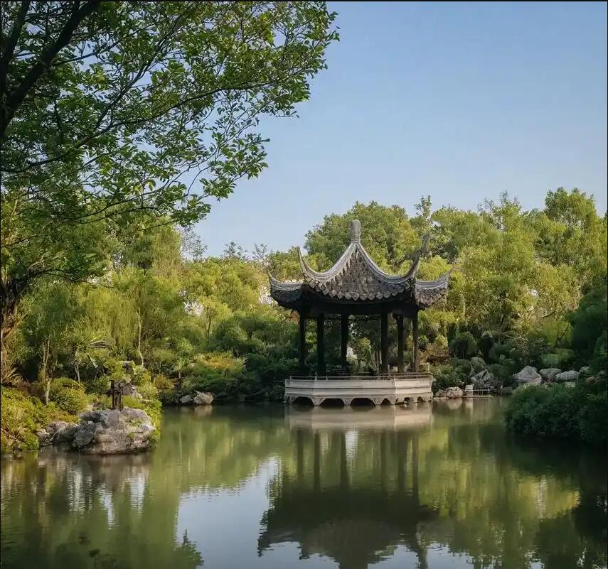 扬州邗江涟漪餐饮有限公司